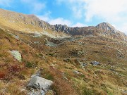 59 Bivacco Zamboni con Monte Azzaredo